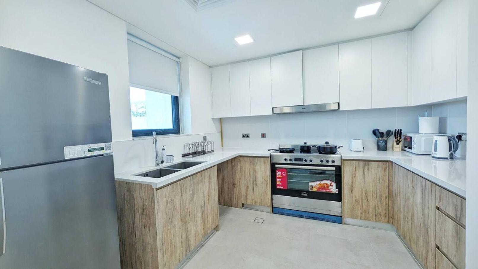 Perfect 4bd With Jacuzzi Villa Abou Dabi